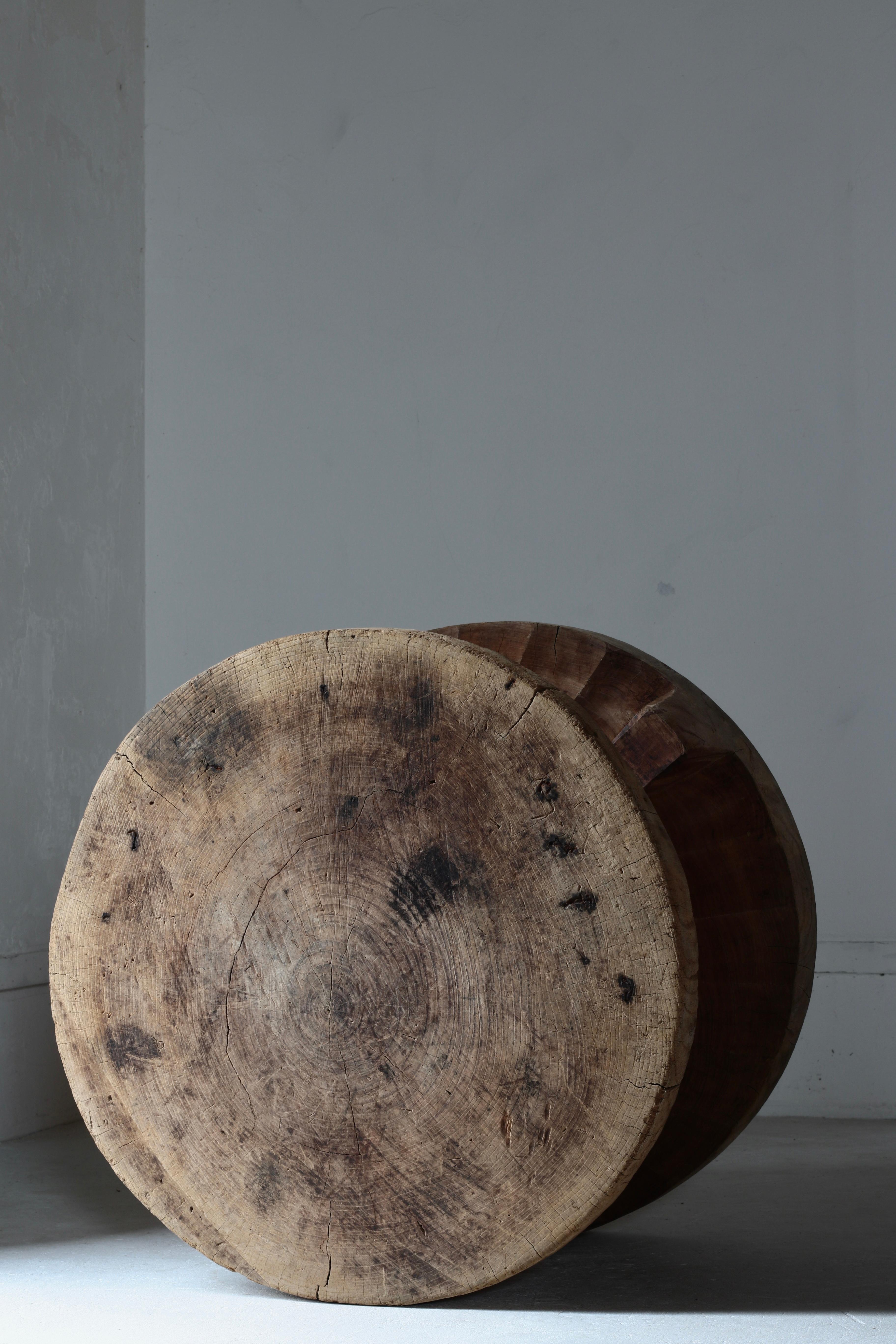 Table basse japonaise ancienne / Table d'appoint / Wabi-sabi Primitive en vente 8