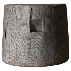 Table basse / table d'appoint japonaise ancienne en bois, 1868-1912, Wabi-sabi Primitive