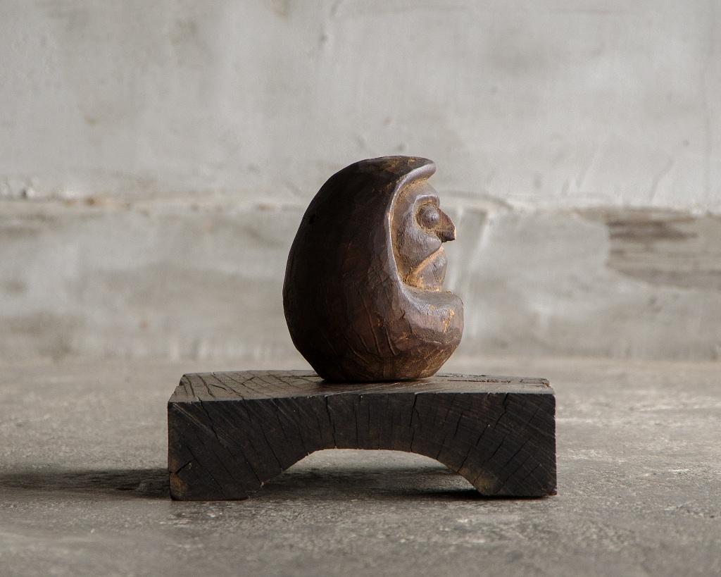 Daruma Japonés Antiguo de Madera, Finales de la Era Edo '1603-1868', Wabi Sabi en venta 5
