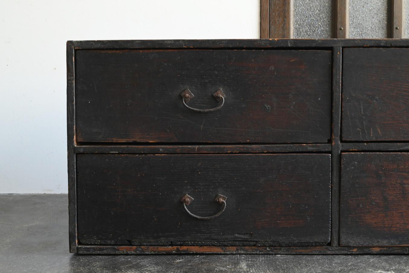 Japanese antique wooden drawer/1788/Edo period/Wabi-Sabi furniture For Sale 4