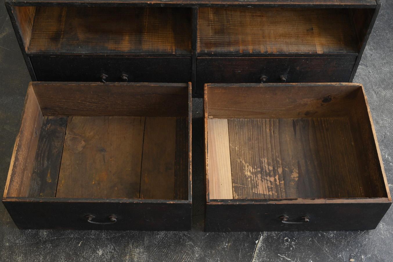 Japanese antique wooden drawer/1788/Edo period/Wabi-Sabi furniture For Sale 7