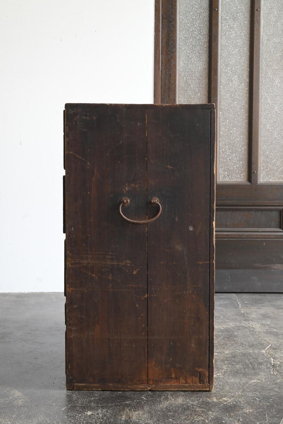 Japanese antique wooden drawer/1868-1920/Wabi-Sabi bedside chest/meiji-taisho For Sale 3