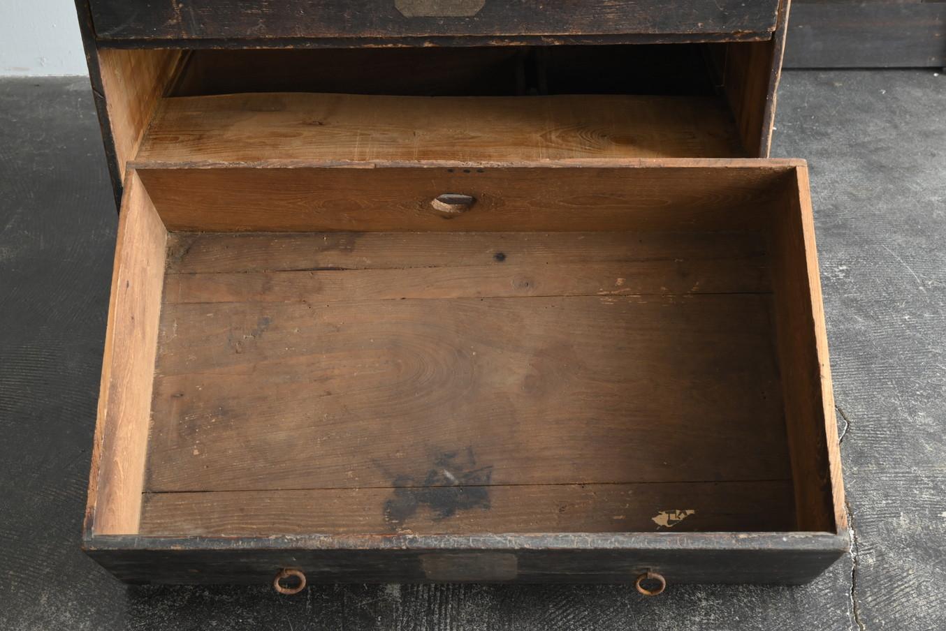Japanese antique wooden drawer/1868-1920/Wabi-Sabi bedside chest/meiji-taisho For Sale 6