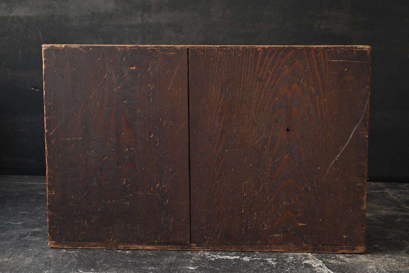 Cassettiera antica giapponese in legno/1868-1920/scomparsa di gusto in vendita 9