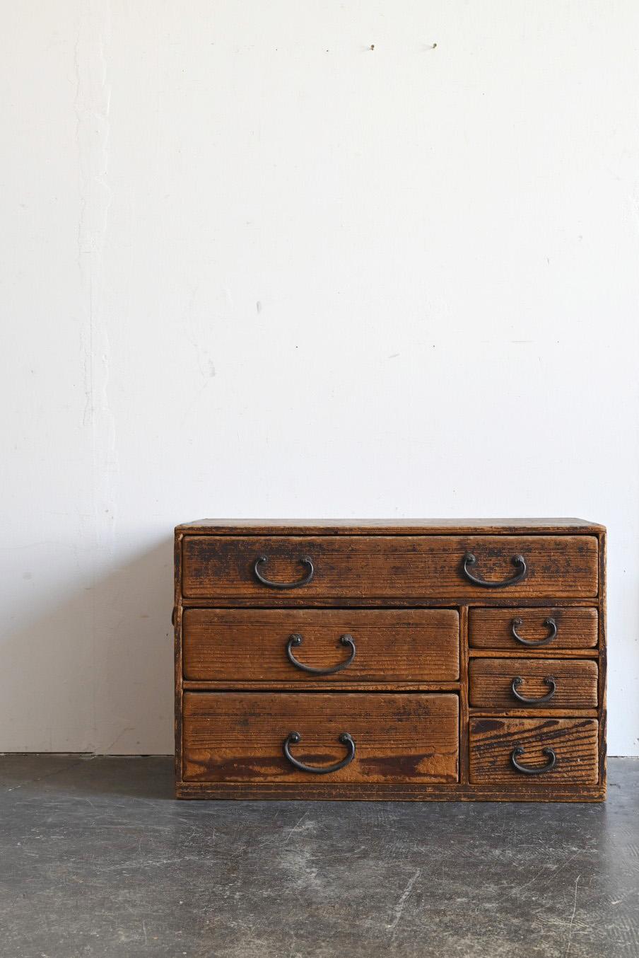 Cassettiera antica giapponese in legno/1868-1920/scomparsa di gusto in vendita 12