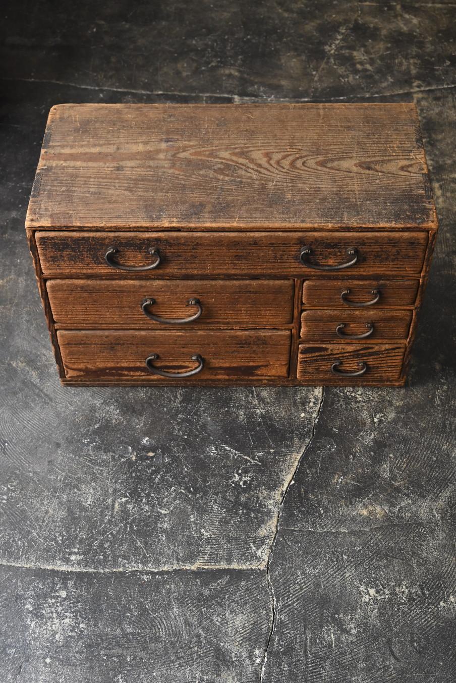 Meiji Cassettiera antica giapponese in legno/1868-1920/scomparsa di gusto in vendita