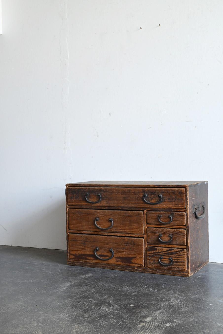 Cassettiera antica giapponese in legno/1868-1920/scomparsa di gusto In condizioni buone in vendita a Sammu-shi, Chiba