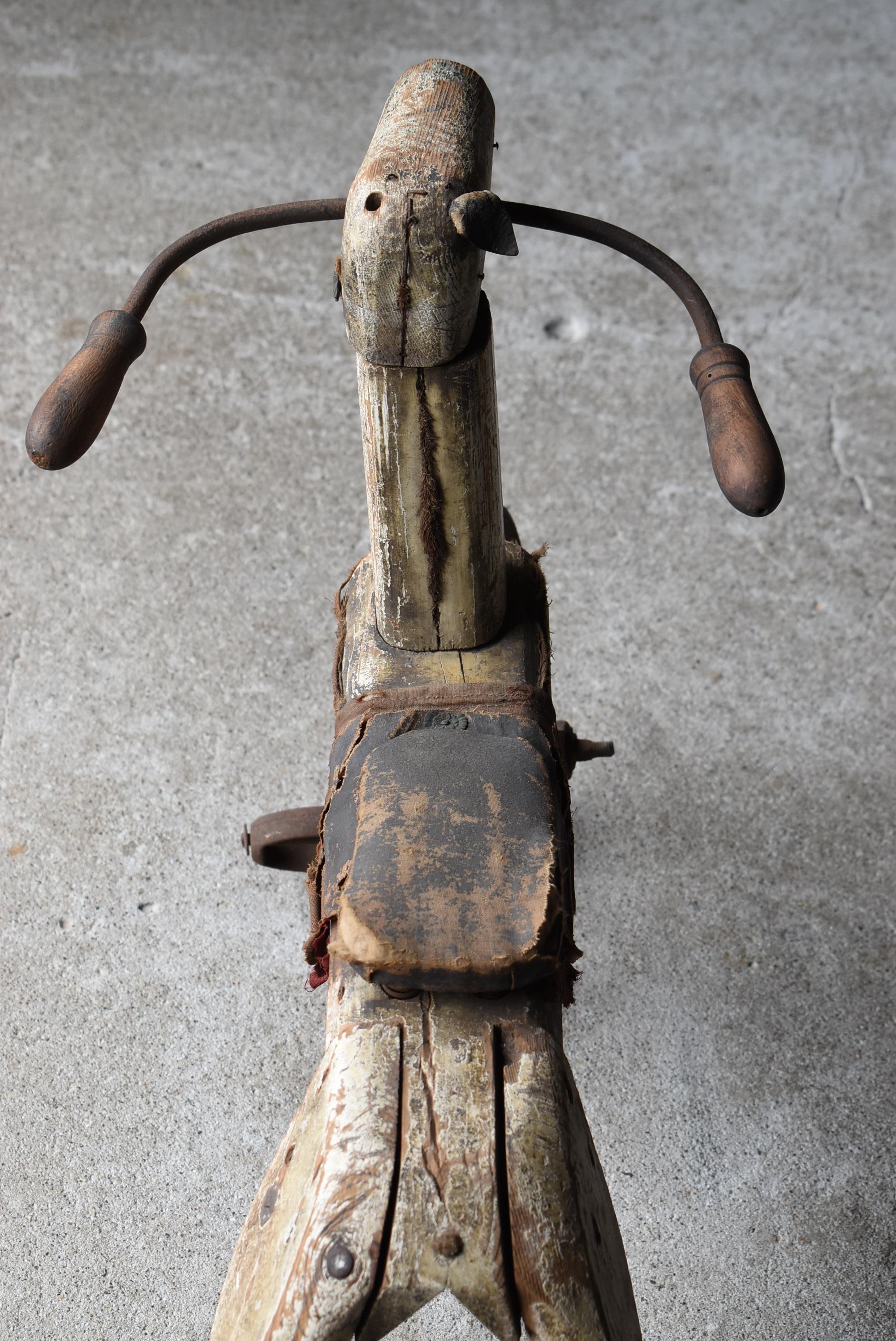 Tricycle japonais ancien en bois pour chevaux 1860s-1900s / Objects fors Wabi Sabi en vente 5