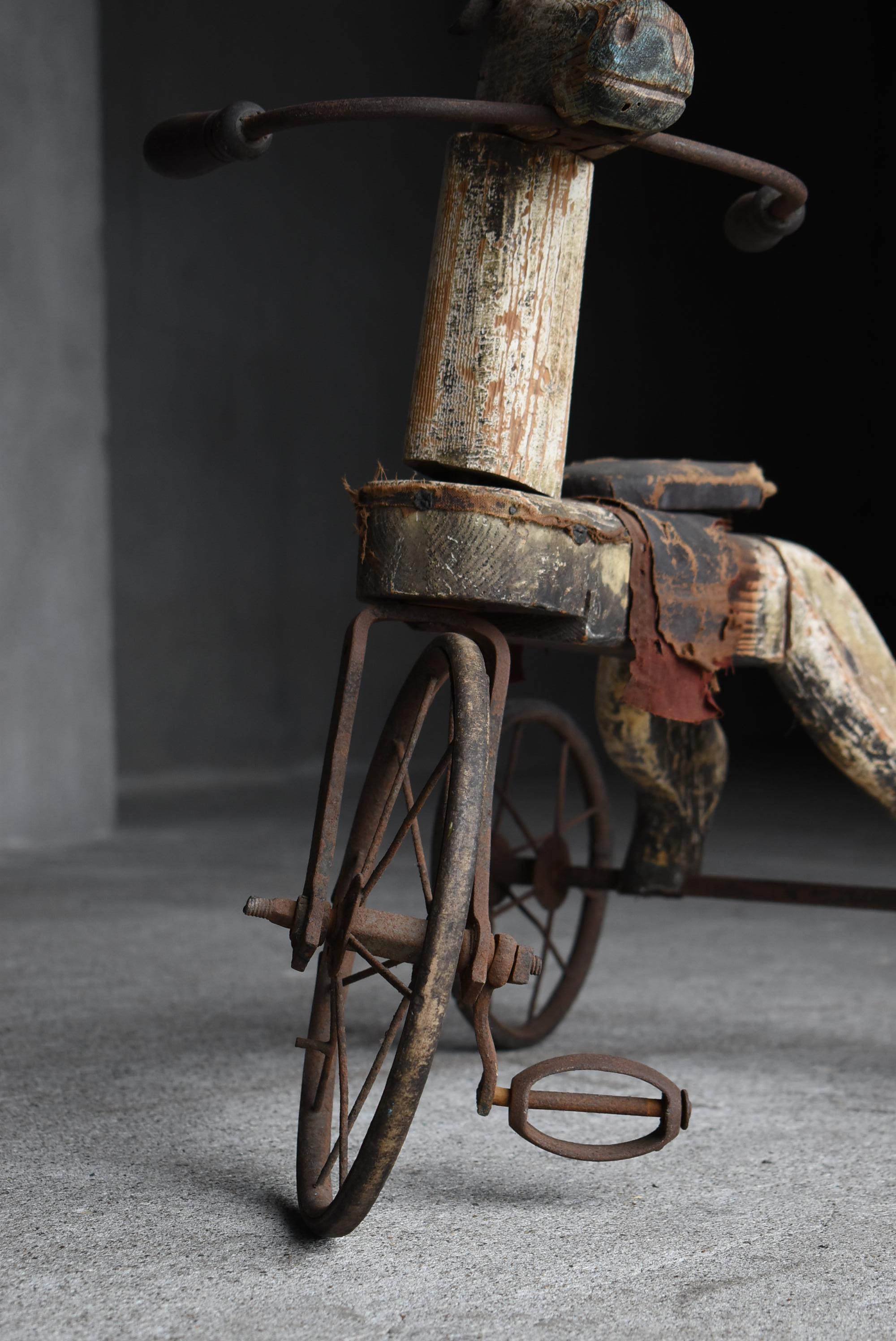 Tricycle japonais ancien en bois pour chevaux 1860s-1900s / Objects fors Wabi Sabi en vente 9
