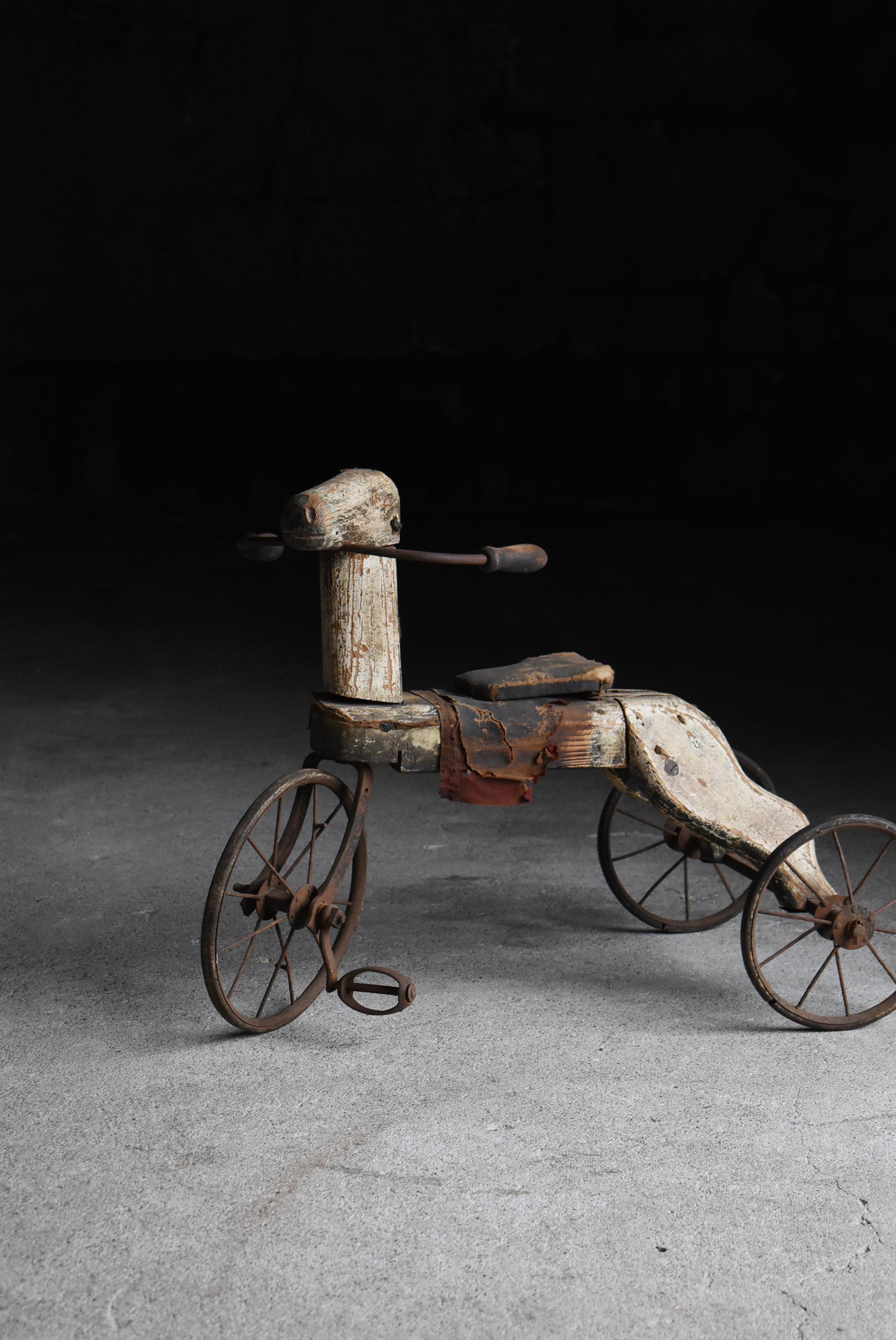 Tricycle japonais ancien en bois pour chevaux 1860s-1900s / Objects fors Wabi Sabi en vente 10