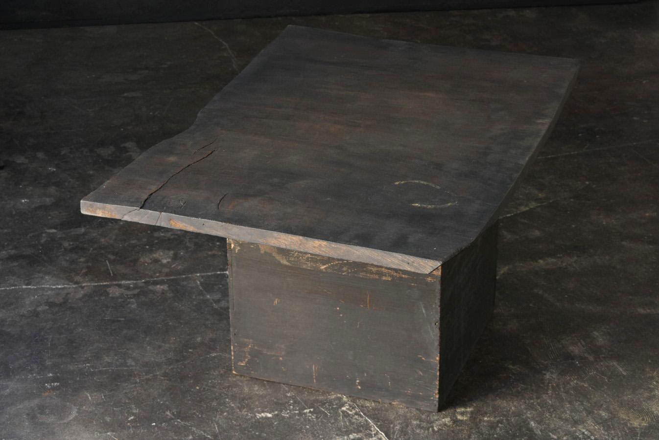 Japanese Antique Wooden Black Coffee Table / 1868-1920 / Low Table / Sofa Table In Good Condition For Sale In Sammu-shi, Chiba