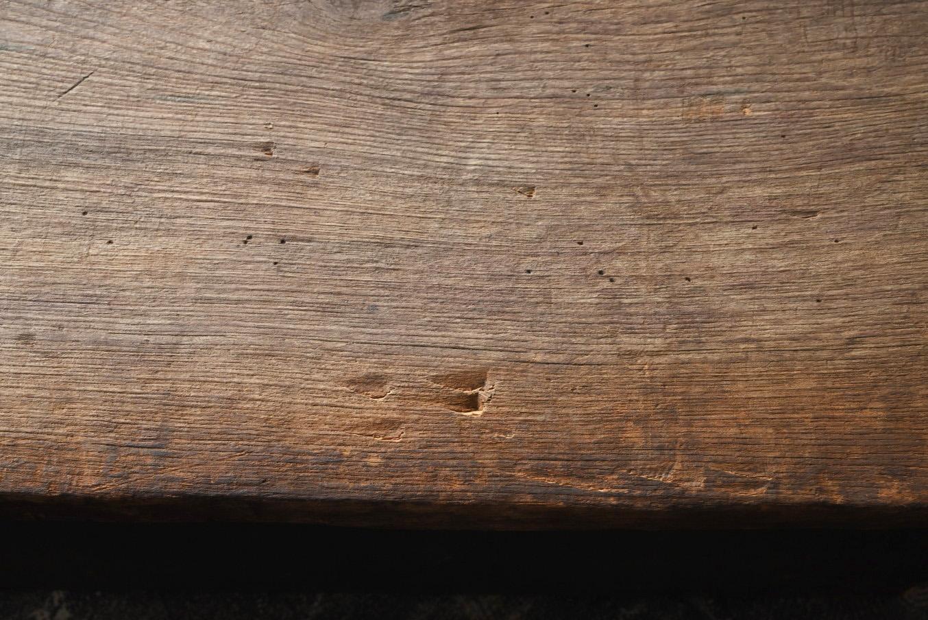 Japanischer antiker niedriger japanischer Holztisch/1868-1920/Wabi-sabi Couchtisch im Angebot 3
