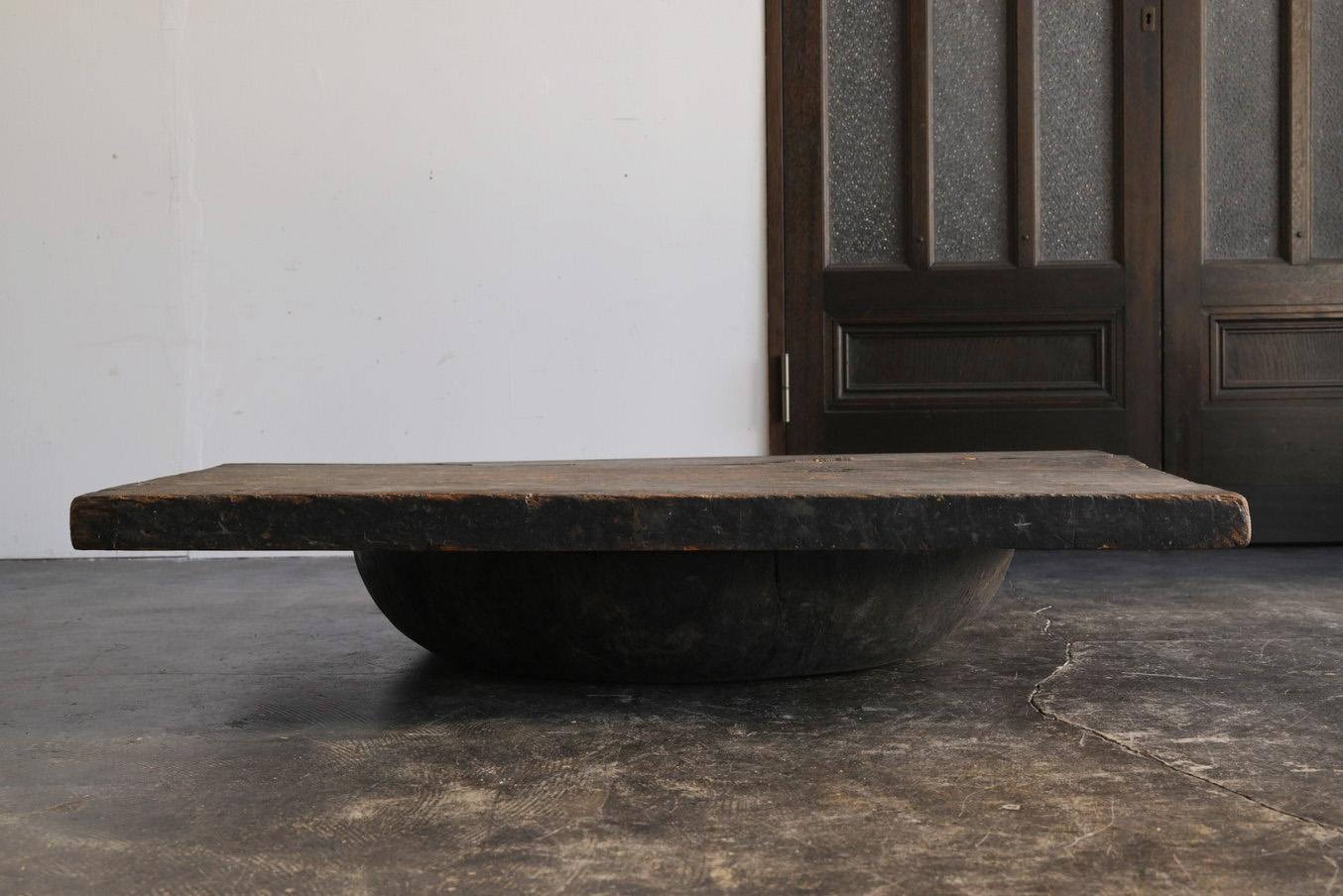 Japanese antique wooden low table/1868-1920/Wabi-Sabi sofa table In Good Condition In Sammu-shi, Chiba
