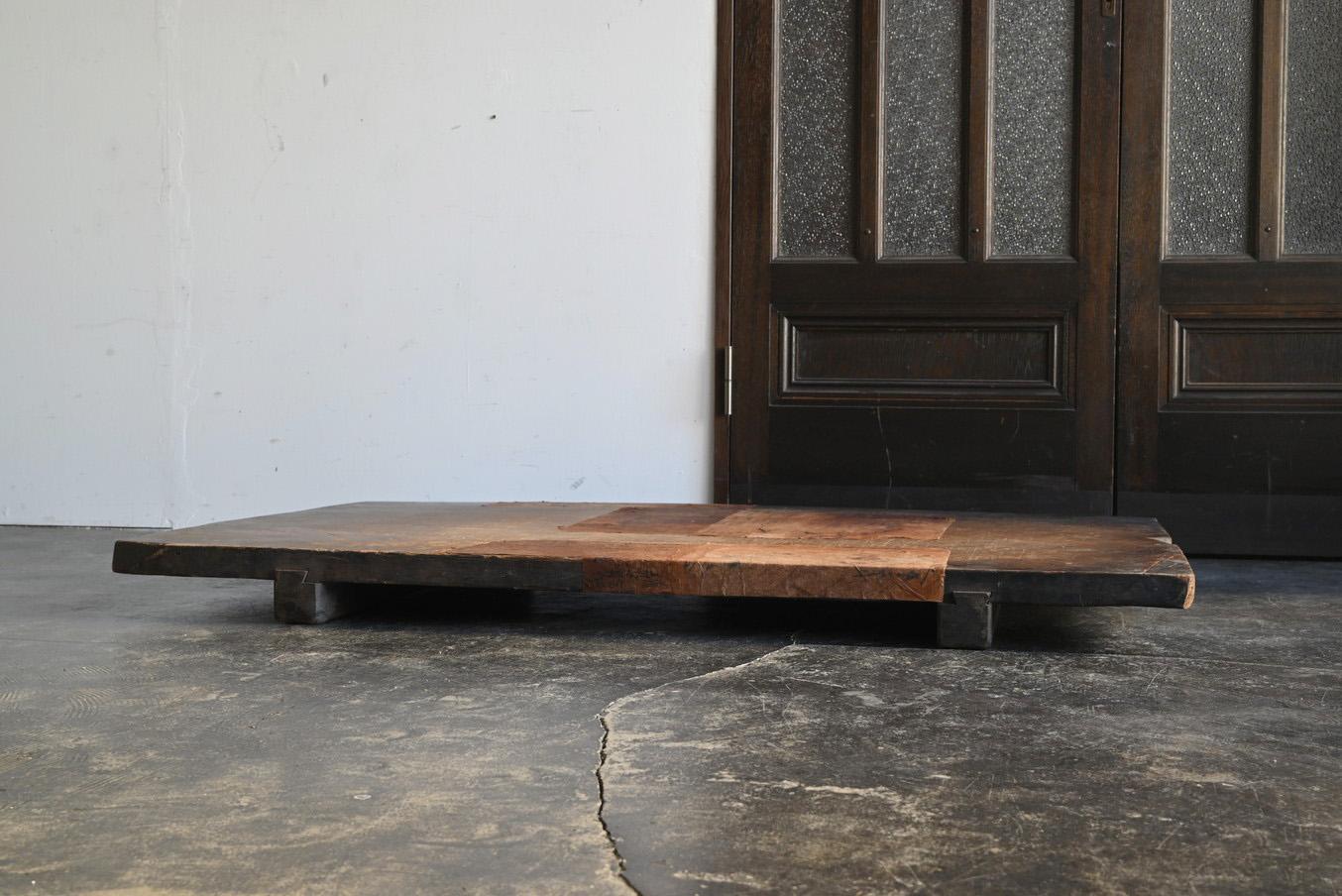 Tavolino basso giapponese in legno antico ricoperto di carta washi / Banco da lavoro wabi-sabi in vendita 6