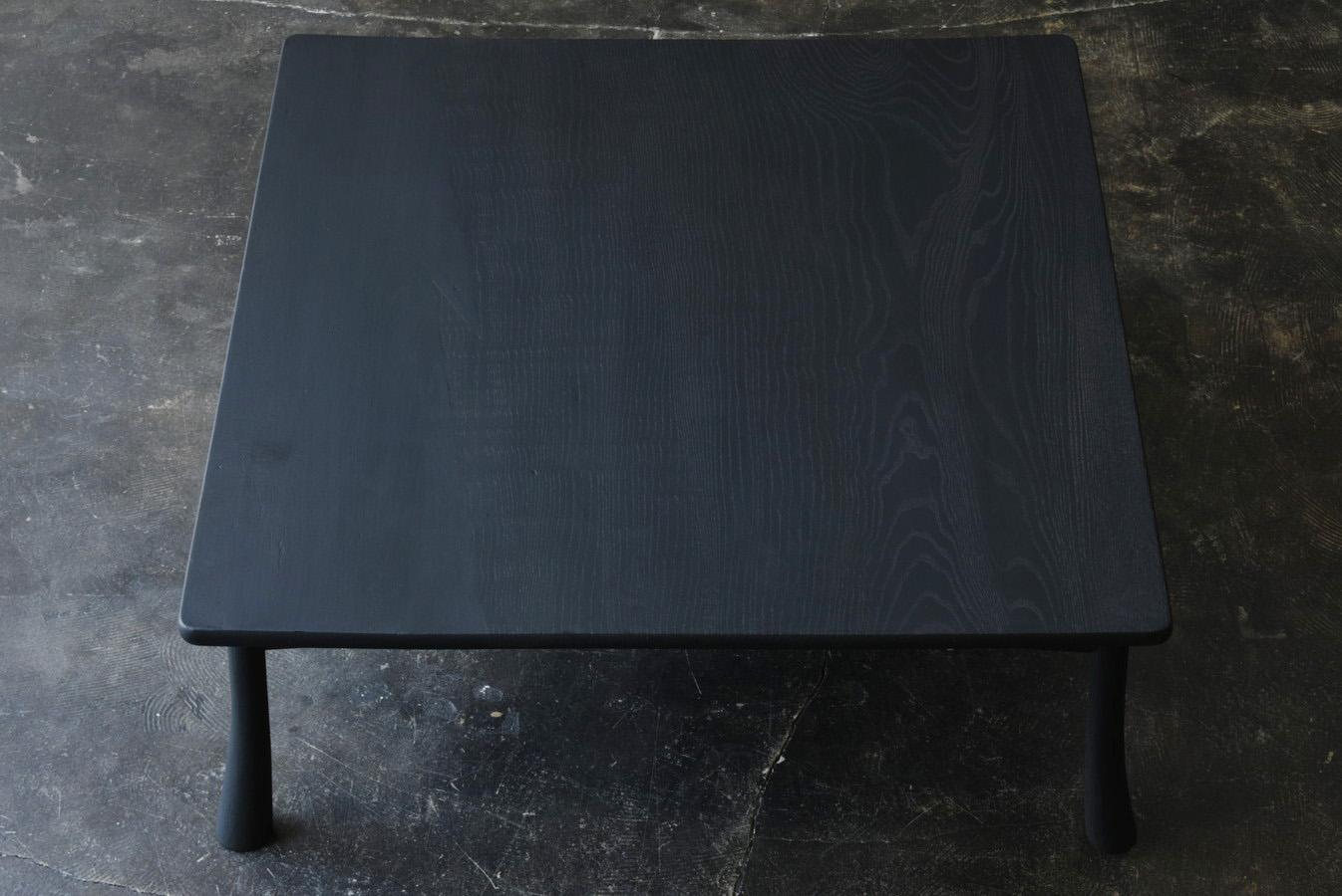 Japanese Antique Wooden Low Table/Early 20th Century/Very Cool Table Top In Good Condition For Sale In Sammu-shi, Chiba