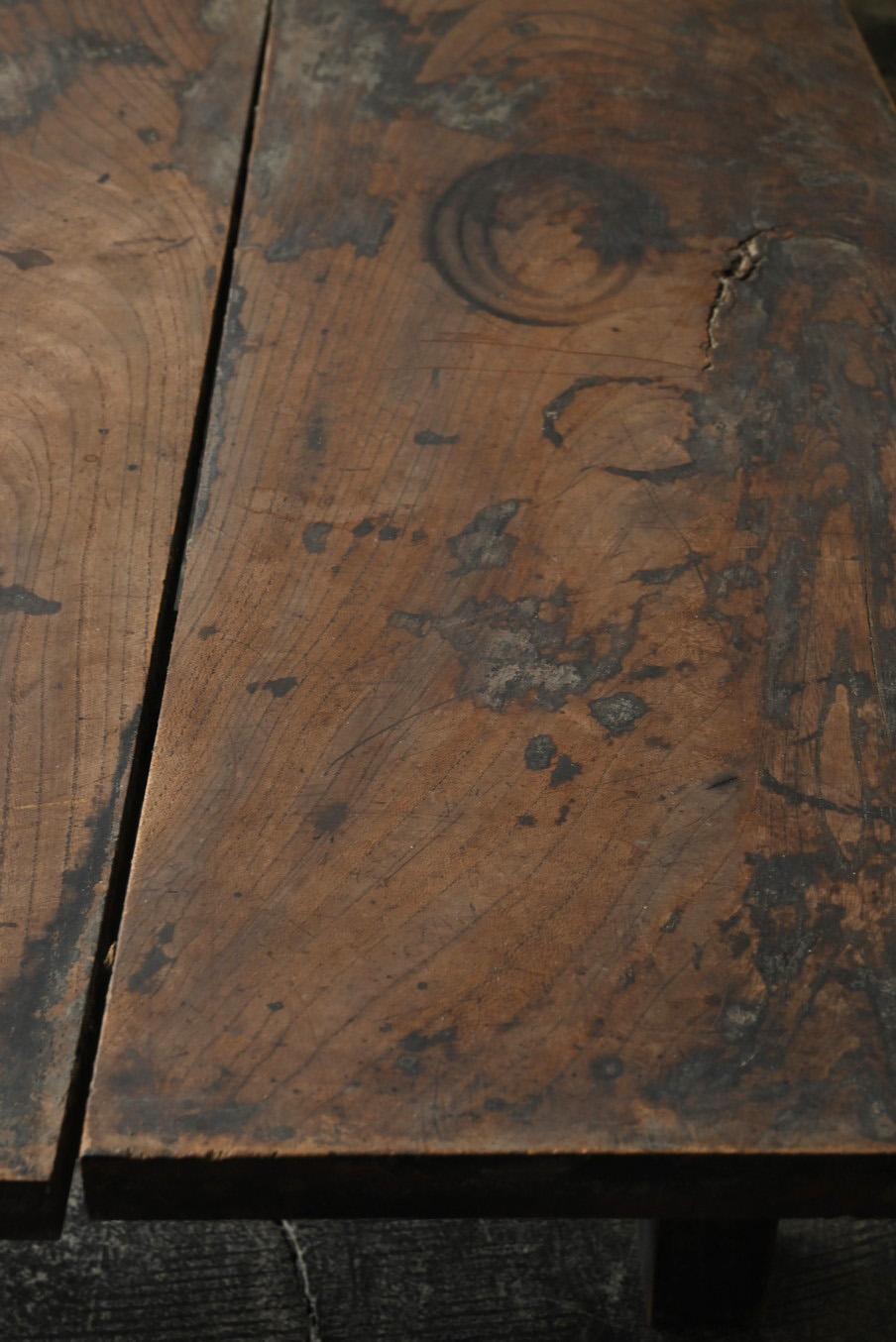 Japanischer antiker niedriger japanischer Holztisch aus Holz/