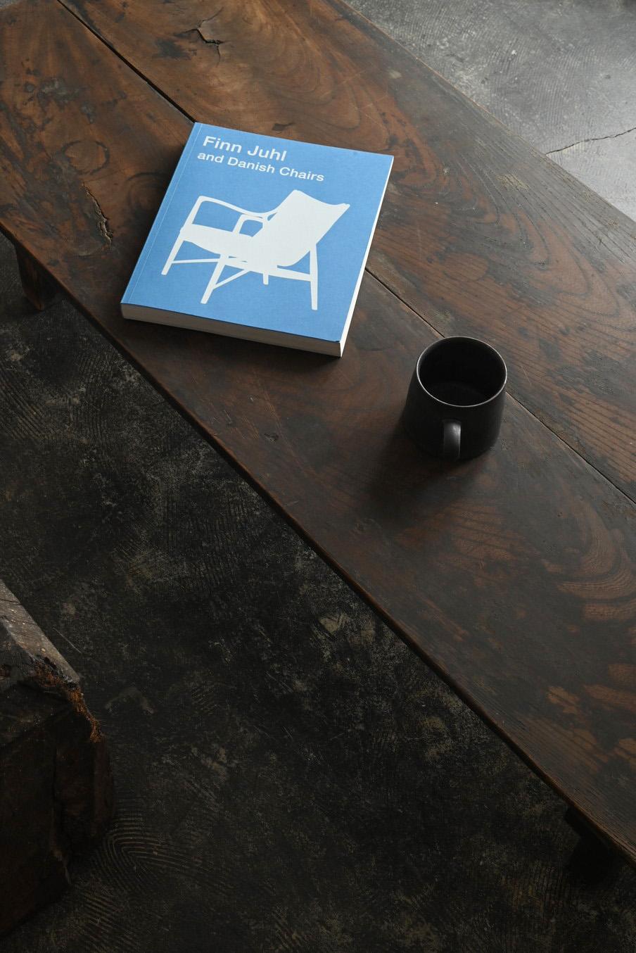 Japanischer antiker niedriger japanischer Holztisch aus Holz/