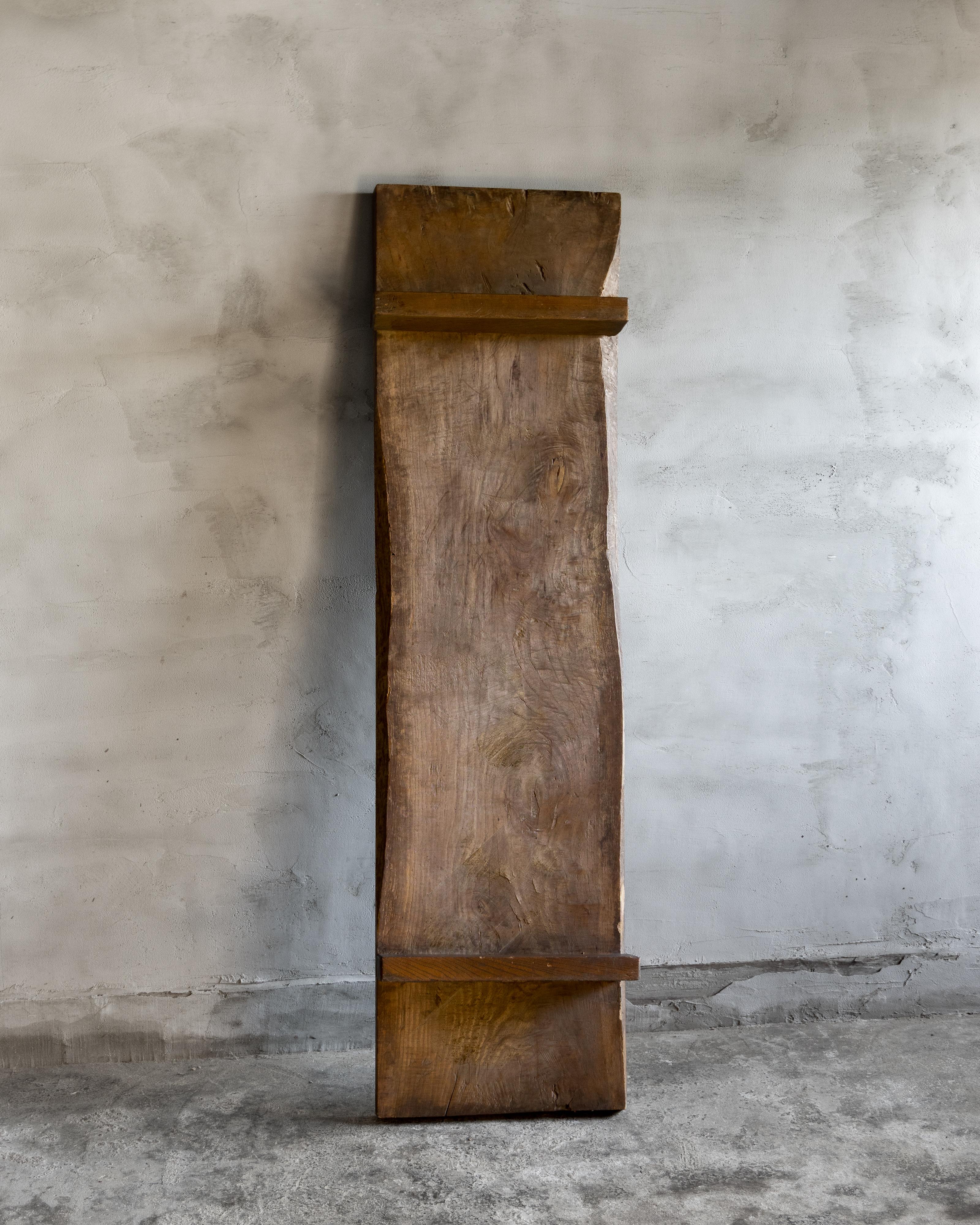 Table basse ancienne japonaise en bois (Tachidai), fin Meiji (1890s-1912) en vente 14