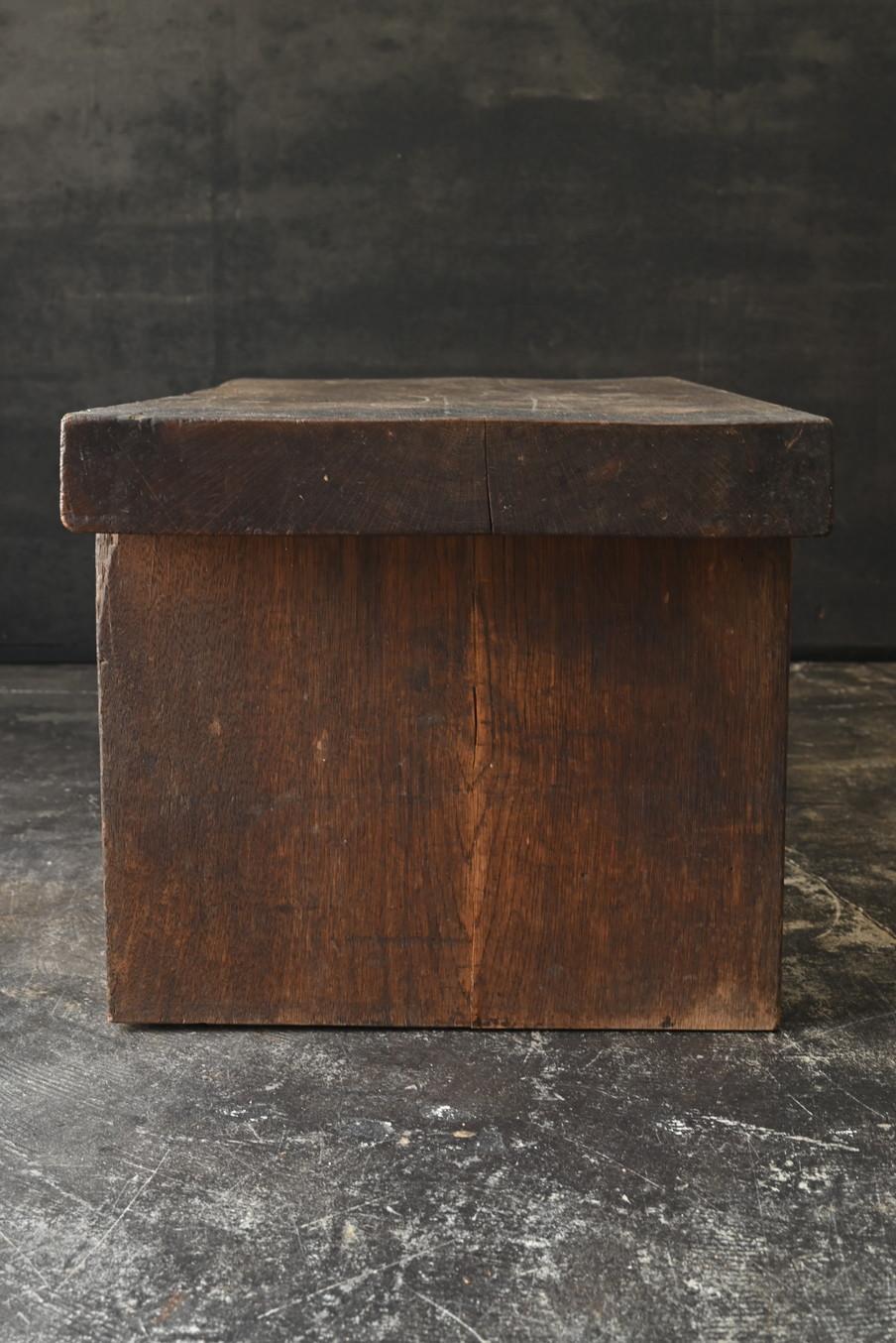Antico tavolo basso giapponese in legno/banco da lavoro usato dagli artigiani/sgabello/20° secolo 2