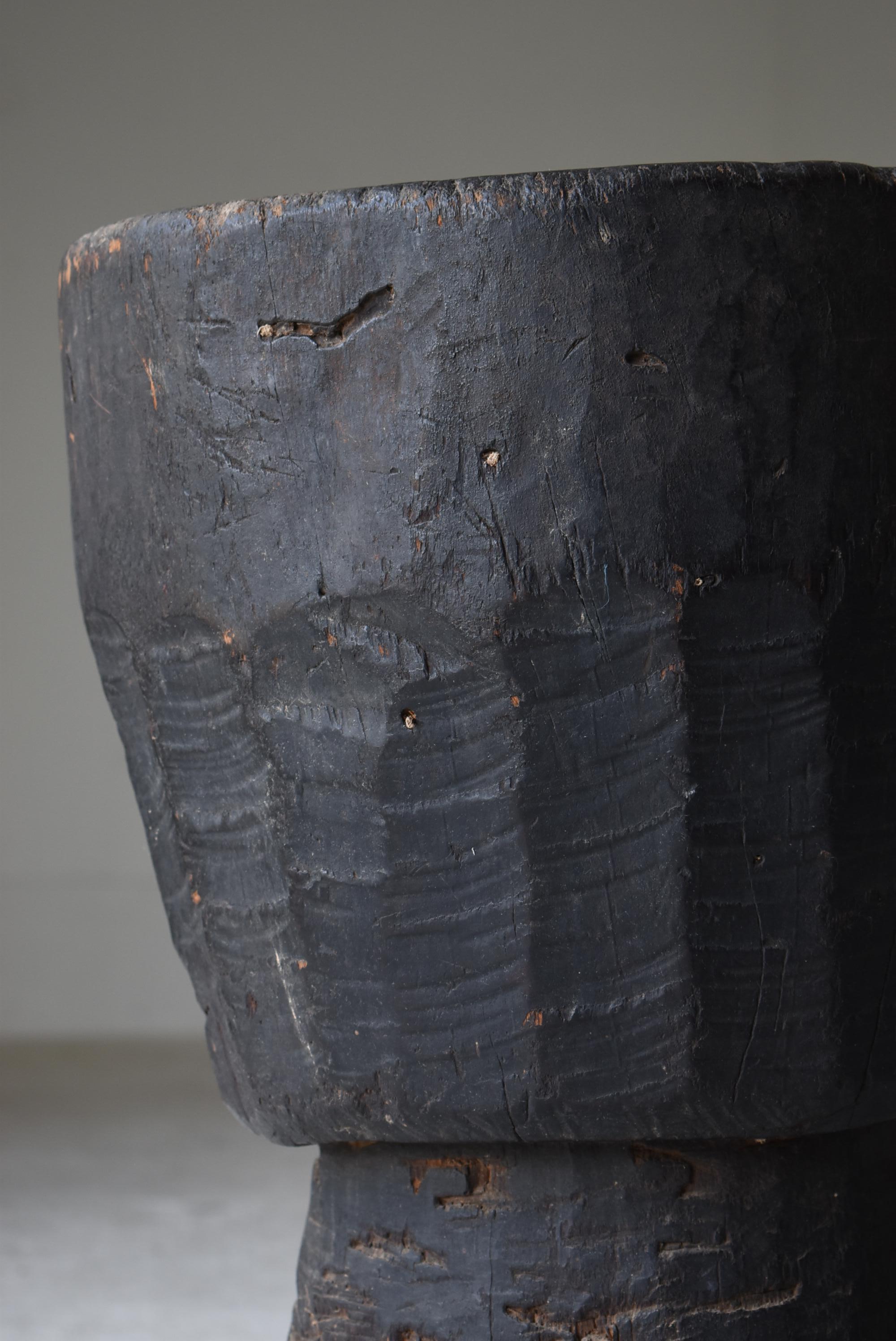 Cedar Japanese Antique Wooden Mortar 1860s-1900s/Flower Pot Primitive Wabi-Sabi Mingei