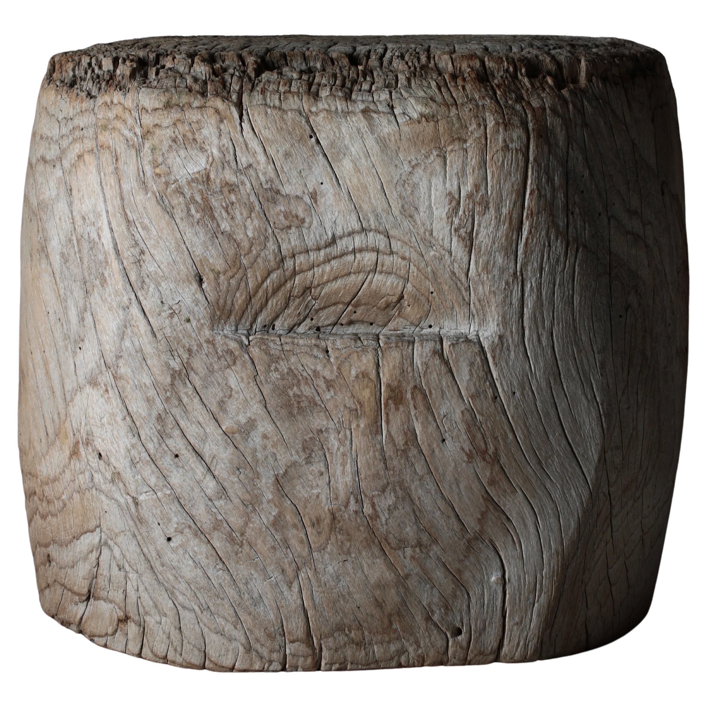 Mortar japonais ancien / Table basse / Wabisabi Primitive