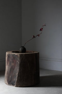Japanese Antique Wooden Mortar Display Pedestal / Coffee Table / Wabi-sabi