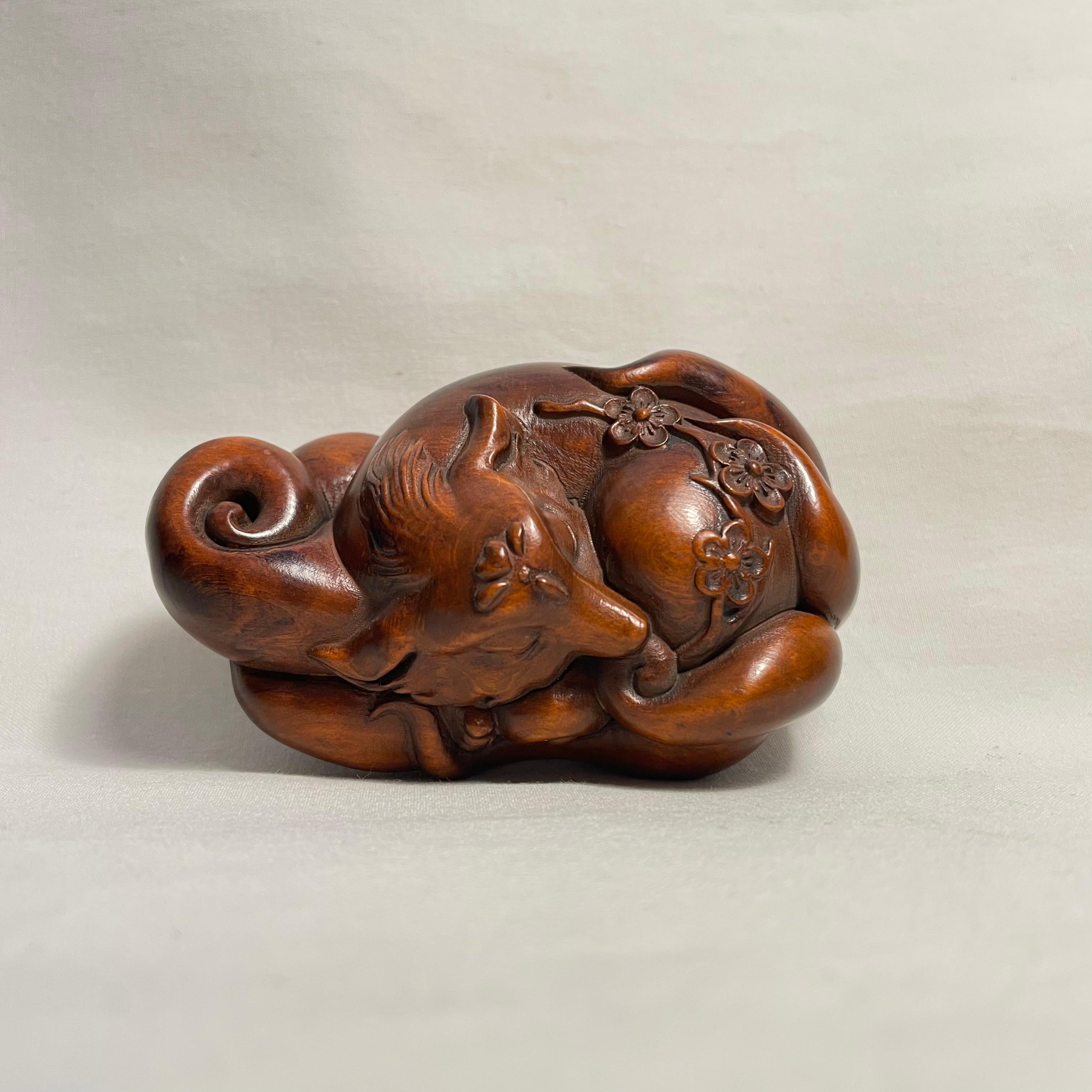 Japanese Antique Wooden Netsuke 'Buffalo' 1920s Taisho For Sale 1