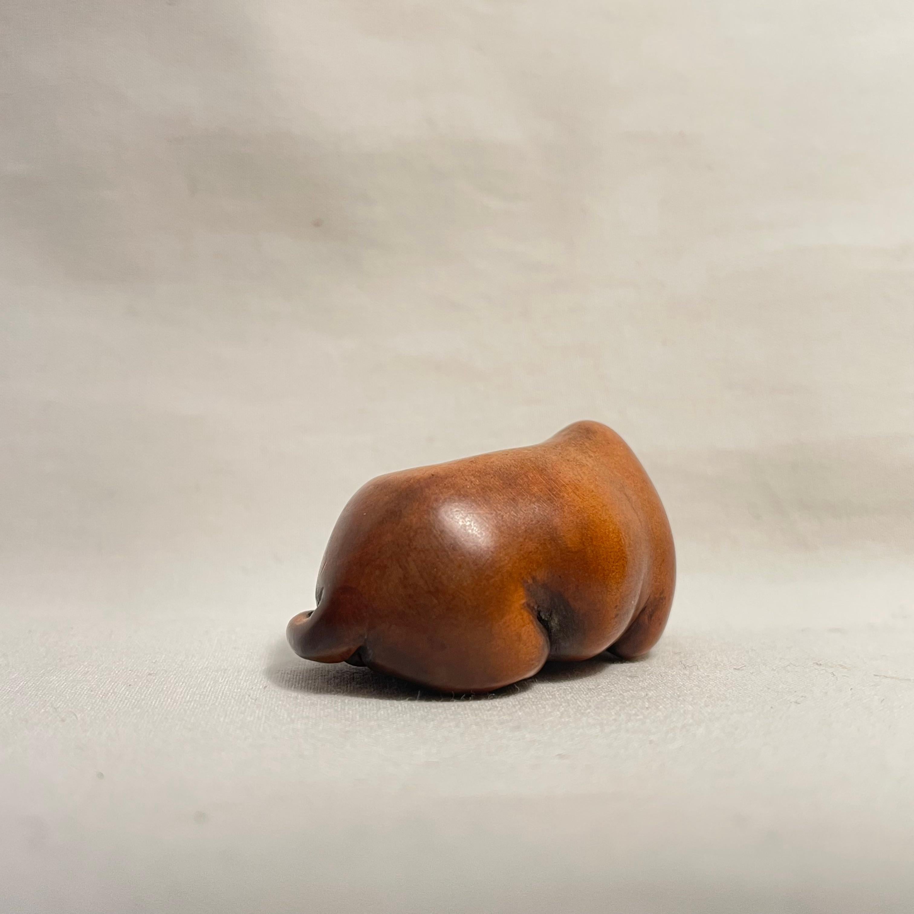Early 20th Century Japanese Antique Wooden Netsuke 'Cow' 1900s Meiji