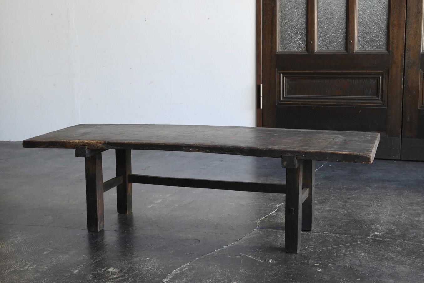 19th Century Japanese antique wooden small low table/1868-1920/coffee table For Sale