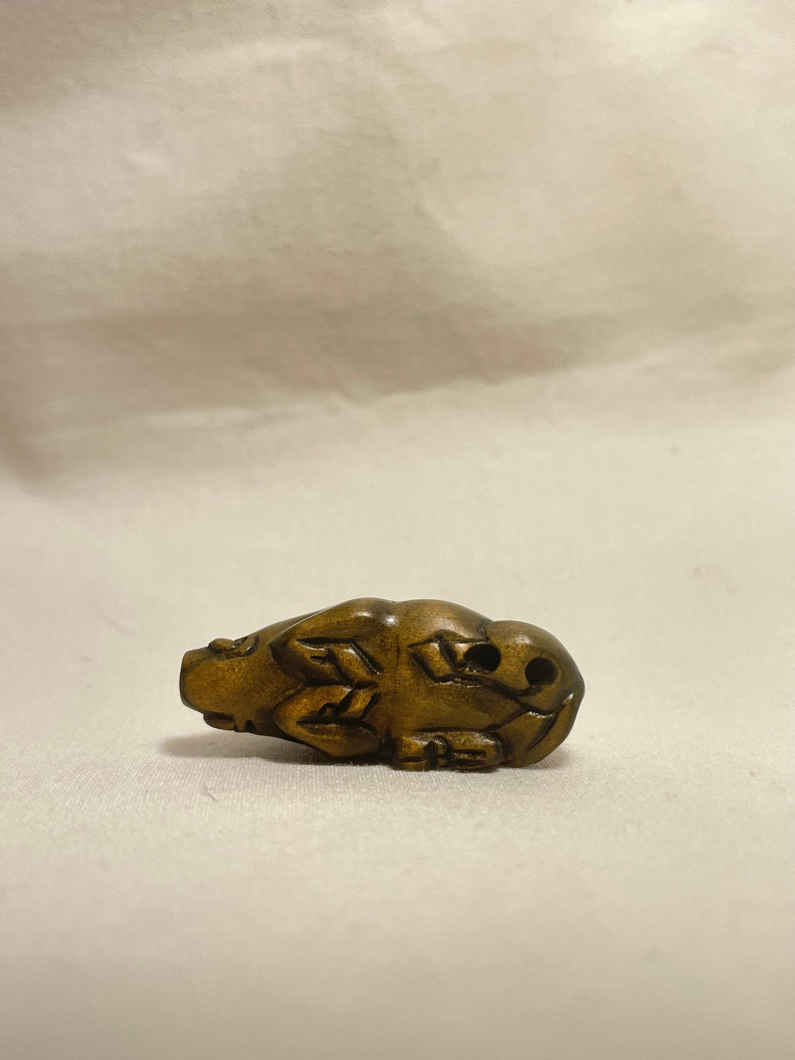 20th Century Japanese Antique Wooden Small Netsuke 'Laying Wild Boar' 1960s For Sale