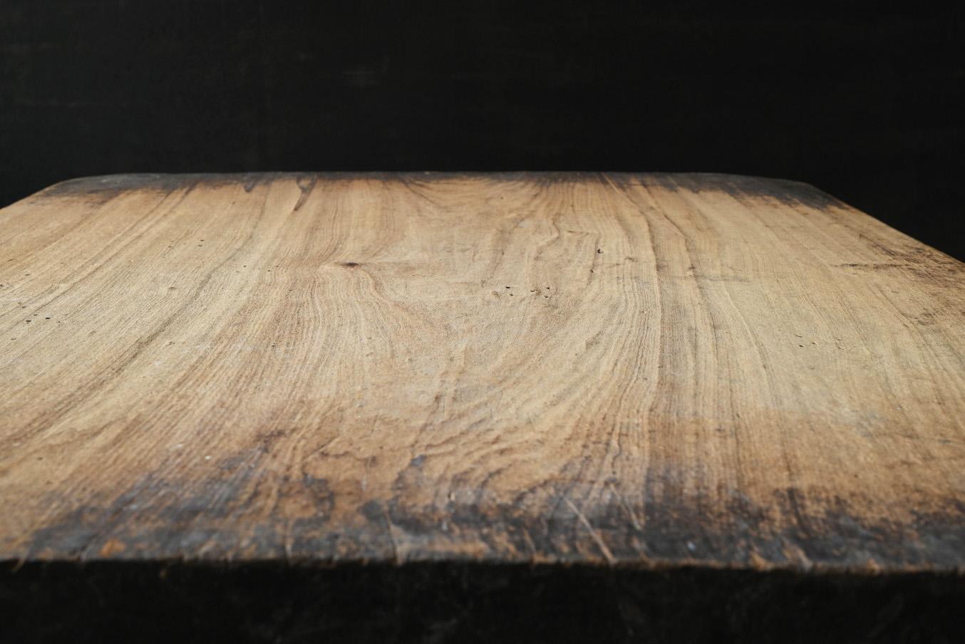 Mesa de sofá japonesa antigua de madera/Siglo XIX tardío/Mesa baja wabi-sabi Cedro en venta