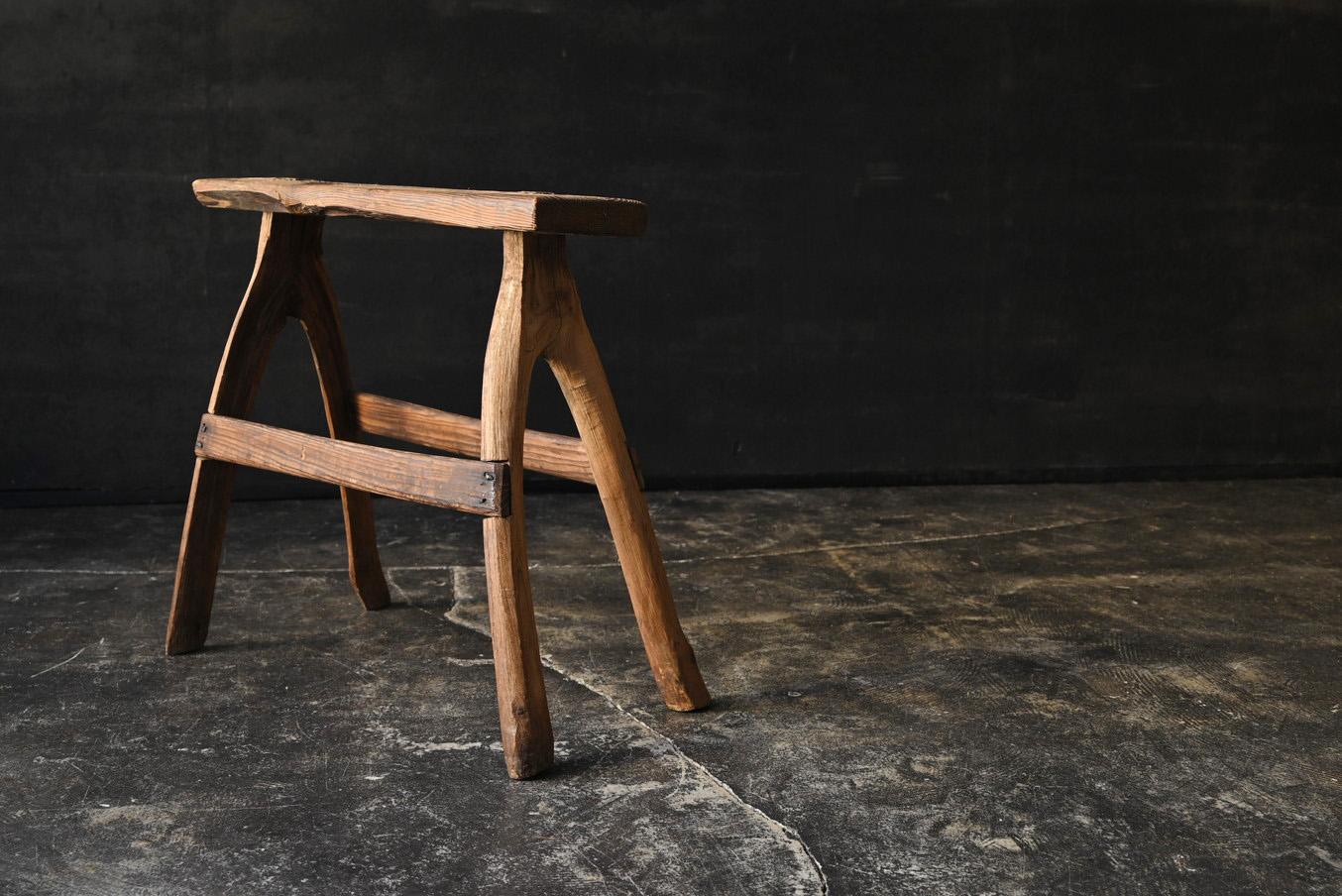 Japanese antique wooden stool/1868-1920/farmer's tools/