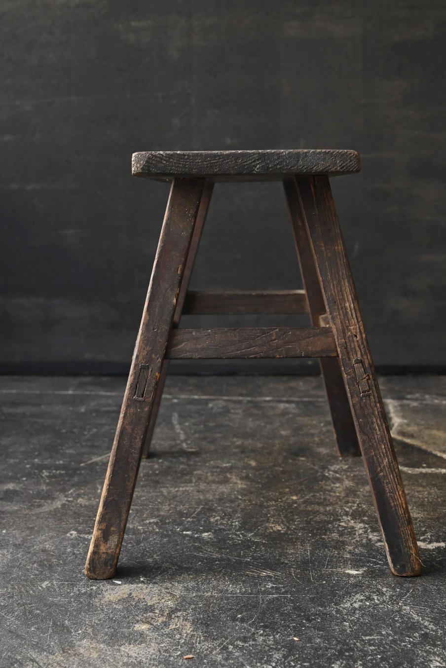 20th Century Japanese antique wooden stool/1900-1920/small chair For Sale