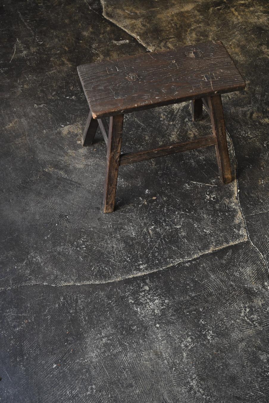 Japanese antique wooden stool/1900-1920/small chair For Sale 2