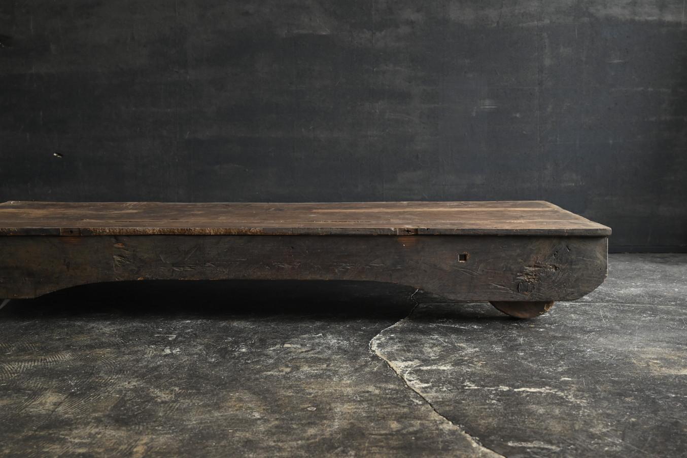Woodwork Japanese antique wooden Wabi Sabi low table/1800-1920/sofa table