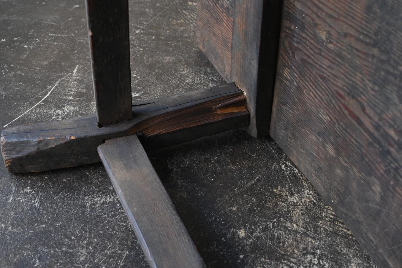 Japanese antique wooden wabi-sabi low table / 1850-1912 / 