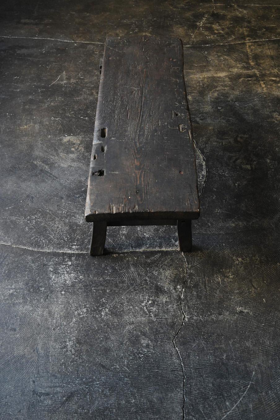 Edo Japanese antique wooden wabi-sabi low table / 1850-1912 / 