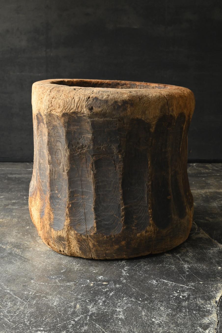 Japanese antique wooden wabi stool / Meiji-Taisho-Showa period / 1868-1920 3