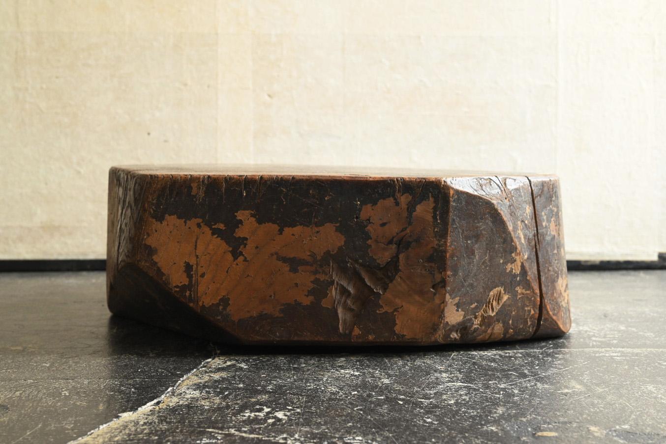 Tablero de trabajo japonés antiguo de madera / siglo XX / pequeño expositor en venta 2