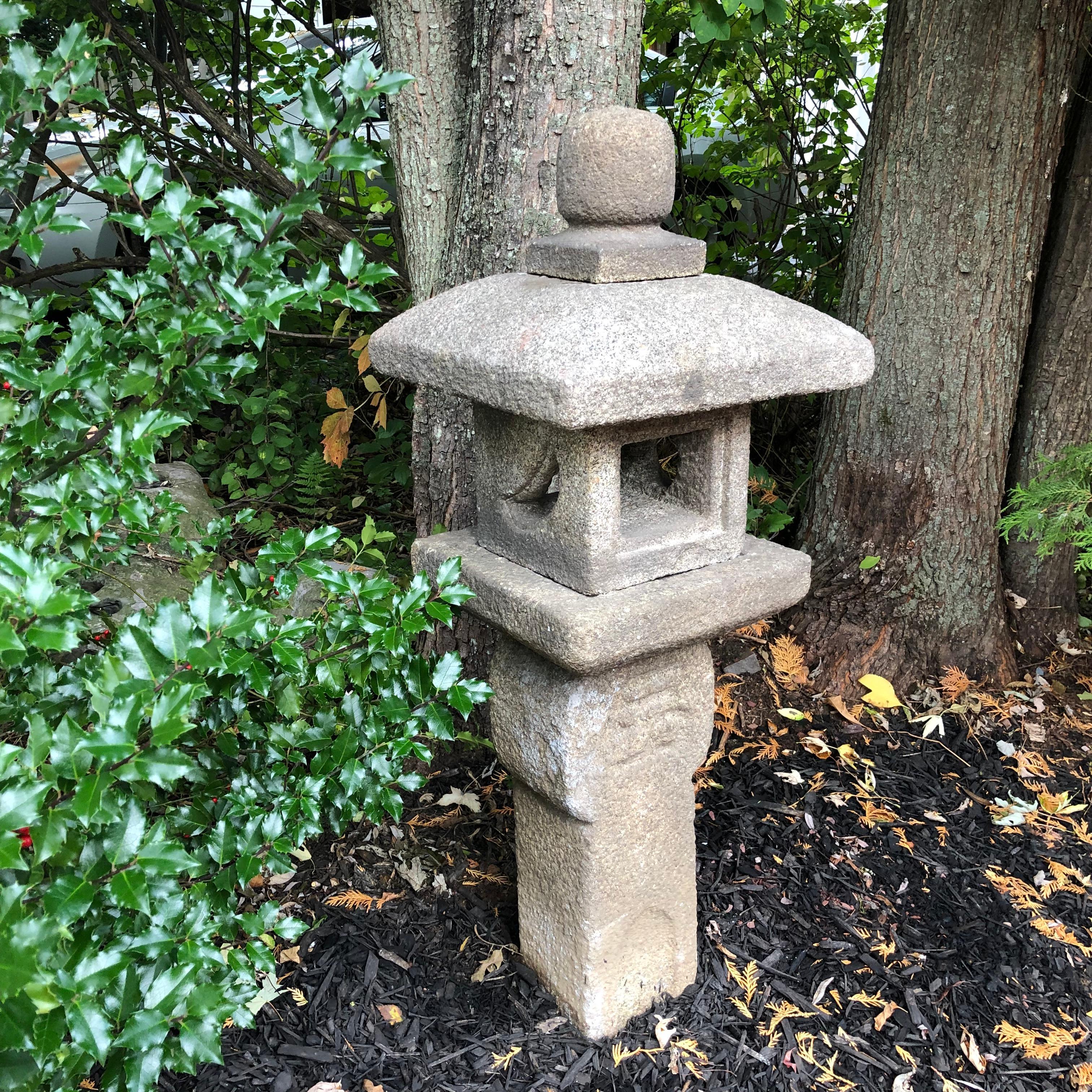 Hand-Crafted Japanese Antique Oribe Tea Master Stone Tea Garden Lantern 