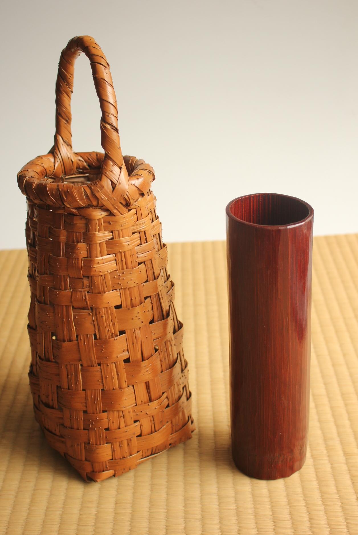 Japanese Antiques a basket by Chikuryu-sai Yamamoto(山本竹龍齋) lotus Bamboo For Sale 9