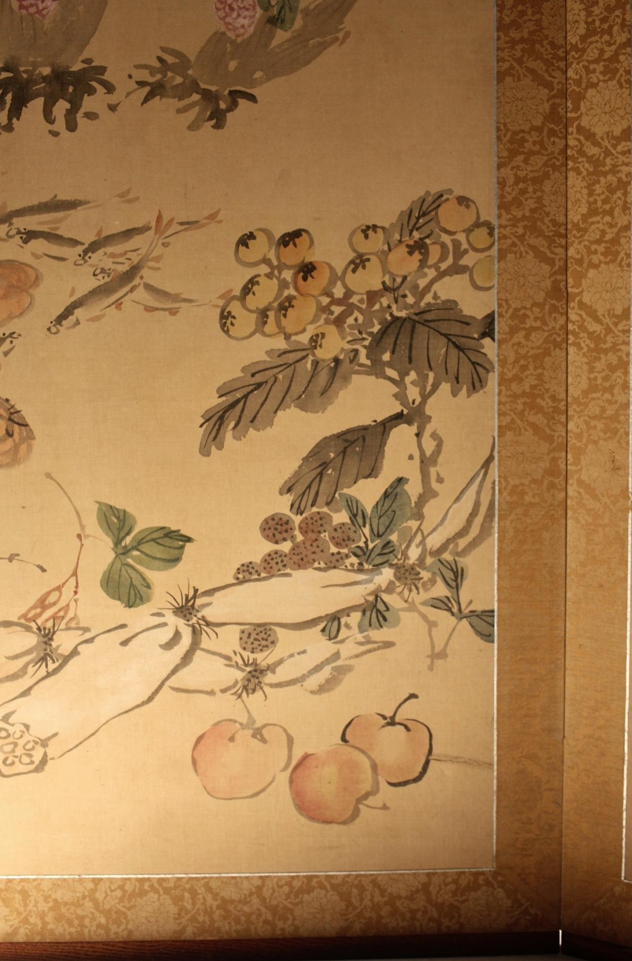 B8 Japanese Antiques  FlowersBirdsFruitsVegetables, folding Screen, 2panels Silk For Sale 7