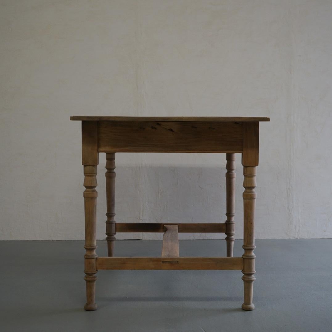 Japanese Antique Desk Table 1912s-1930s Primitive Japandi For Sale 7