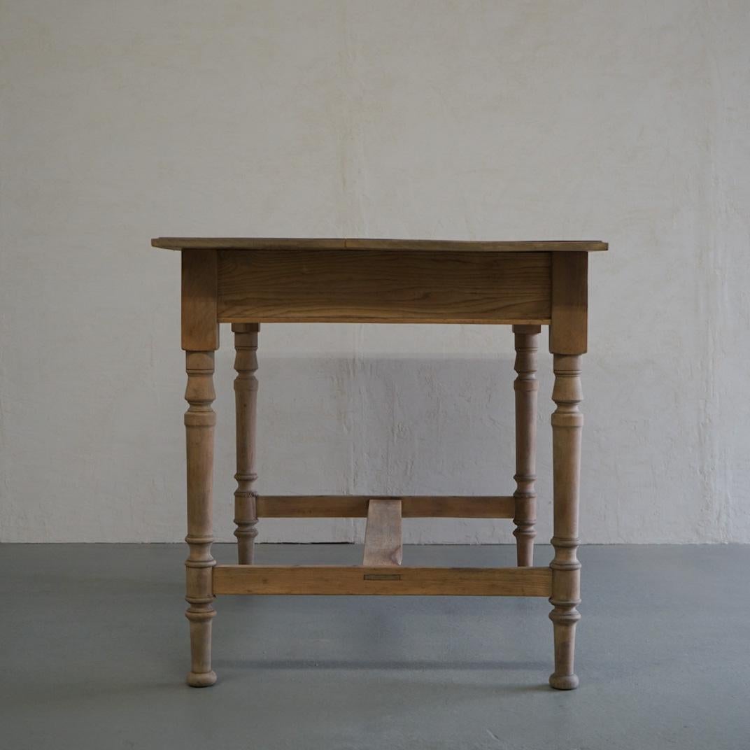 Japanese Antique Desk Table 1912s-1930s Primitive Japandi For Sale 9