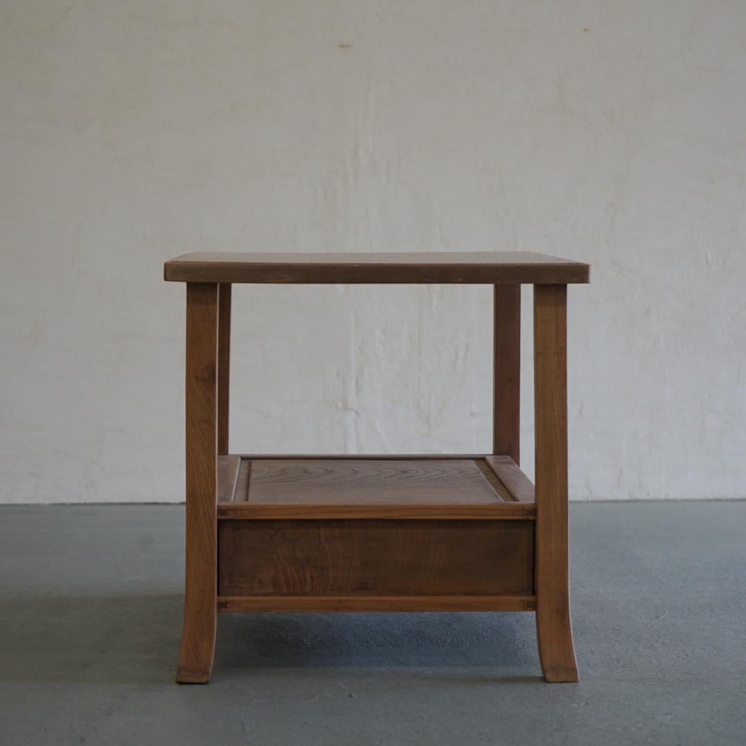 Japanese Antique Exhibition Stand Zelkova Wood 1930s Wabi-Sabi Side Table For Sale 5