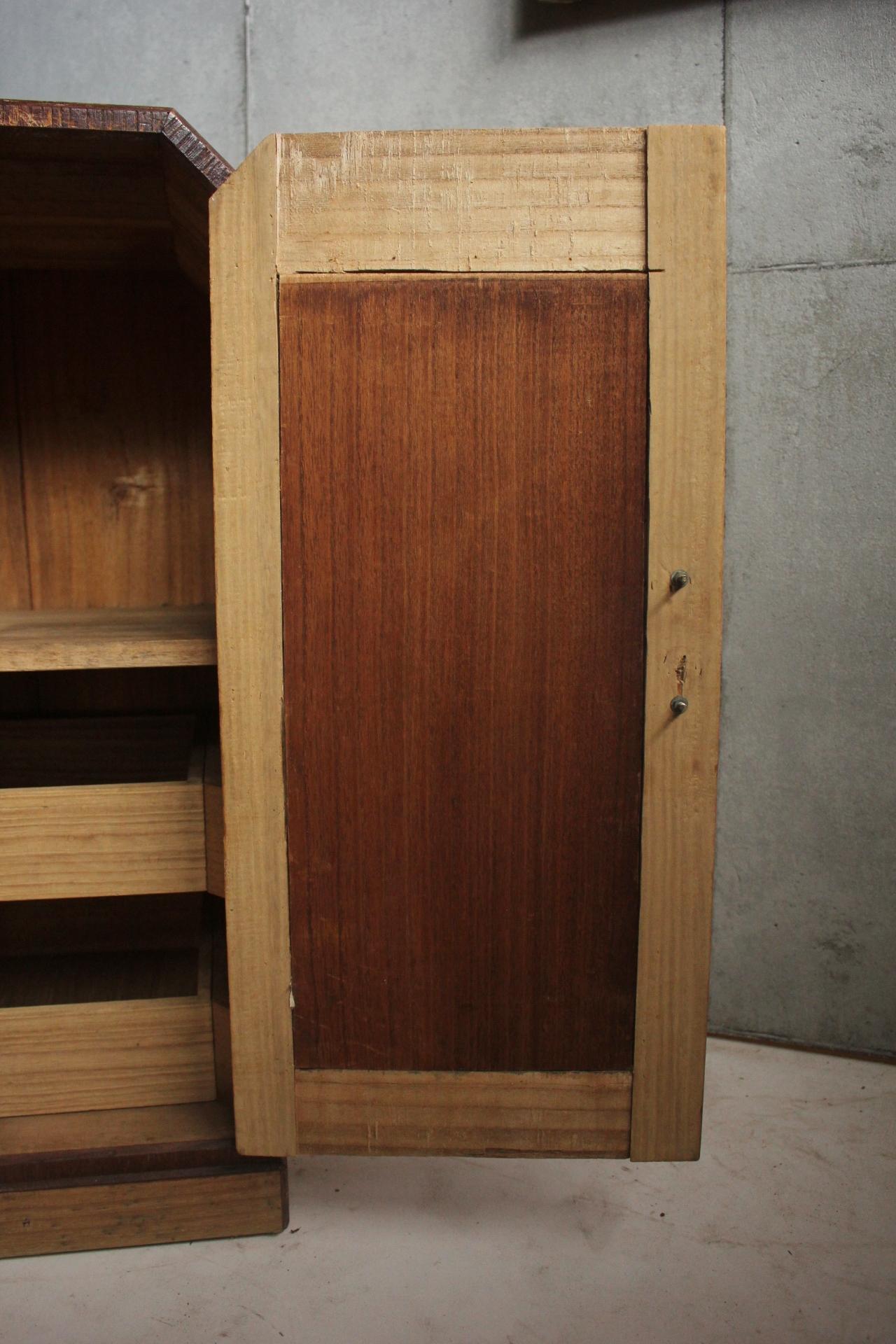 Old Japanese Modern Geometric design by a great joiner Paulownia wood drawer For Sale 12