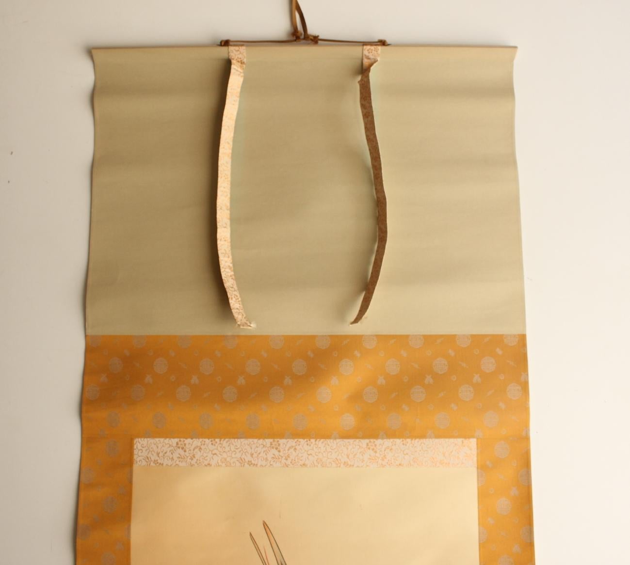 Japanese Antiques Hanging scroll, crane, silk For Sale 3