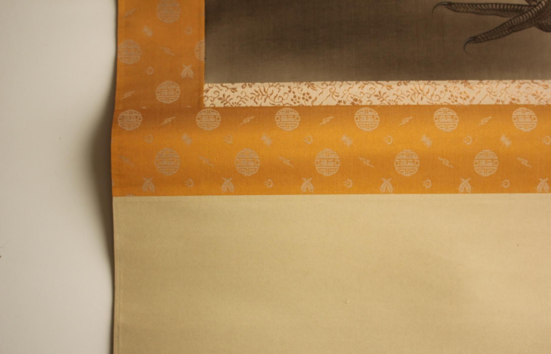 Japanese Antiques Hanging scroll, crane, silk For Sale 6
