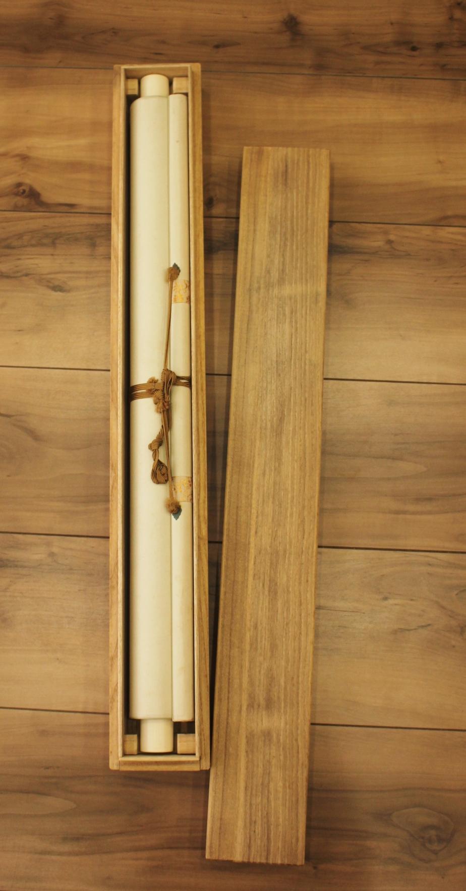 Japanese Antiques Hanging scroll, crane, silk For Sale 7