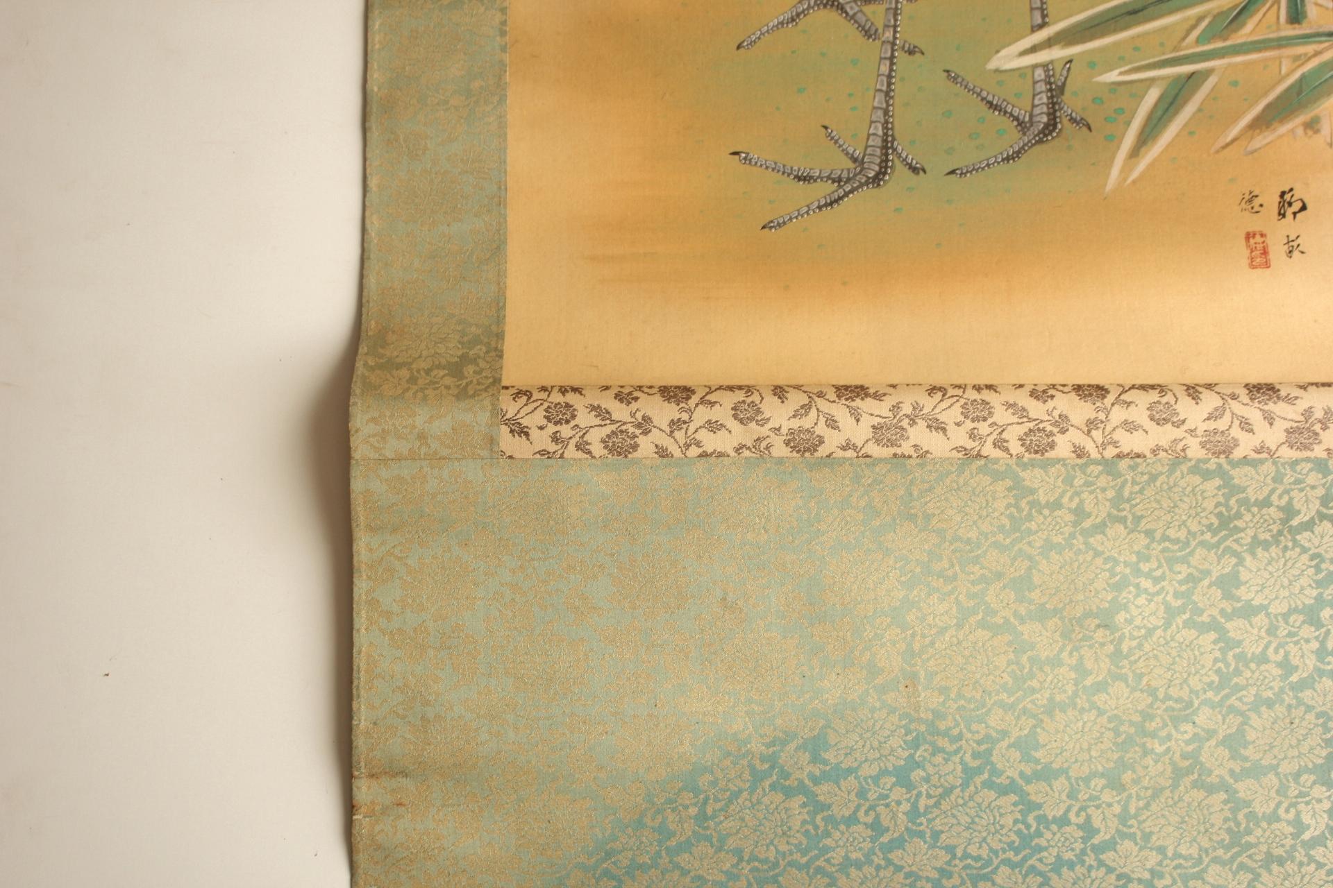 Japanese Antiques Hanging scroll, Pine and crane, silk For Sale 7